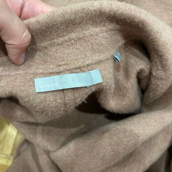 Vince coat size large - Picture 5 of 8